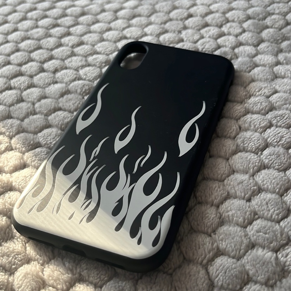 IPHONE XR FLAME CASE